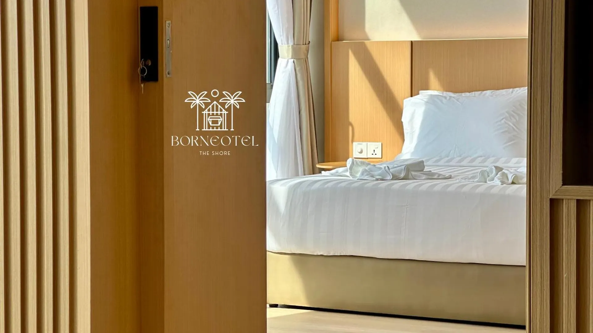 קוטה קינבלו Borneotel The Shore Kk By Chg קוטה קינבלו